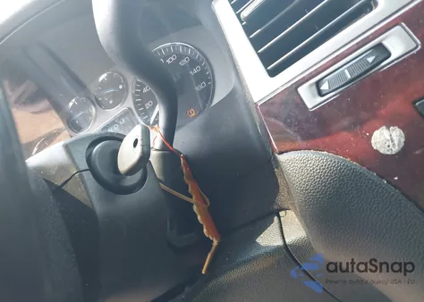 2008 Cadillac Escalade Luxury из США, поврежденный, VIN 1GYFK63838R253033